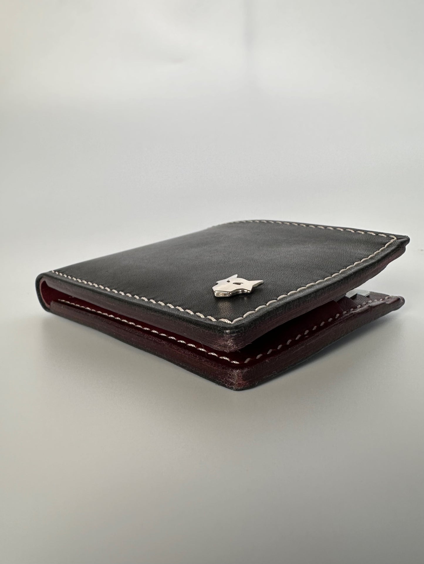 Classic Hand Stitched Bifold