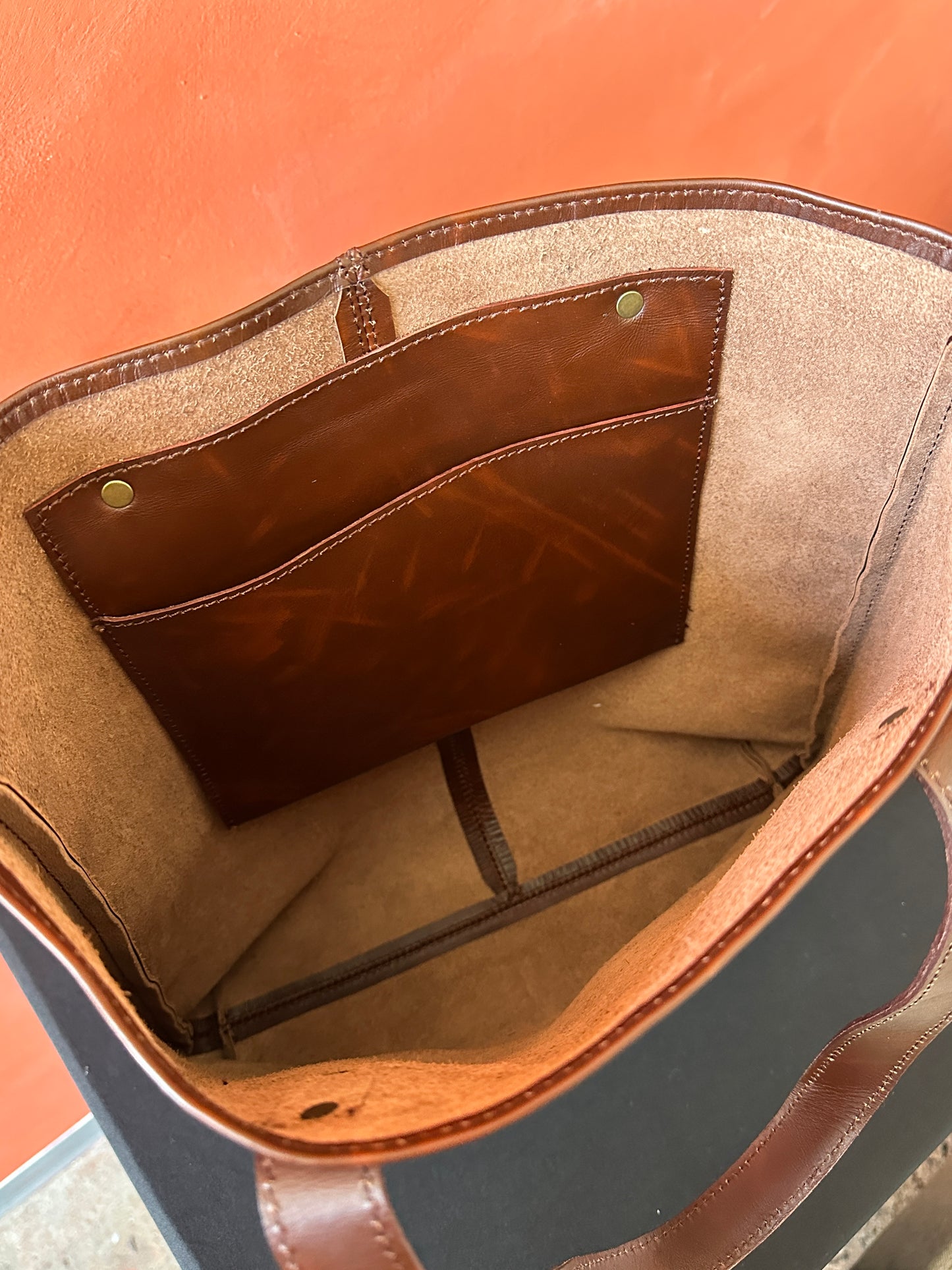 Daily Leather Tote
