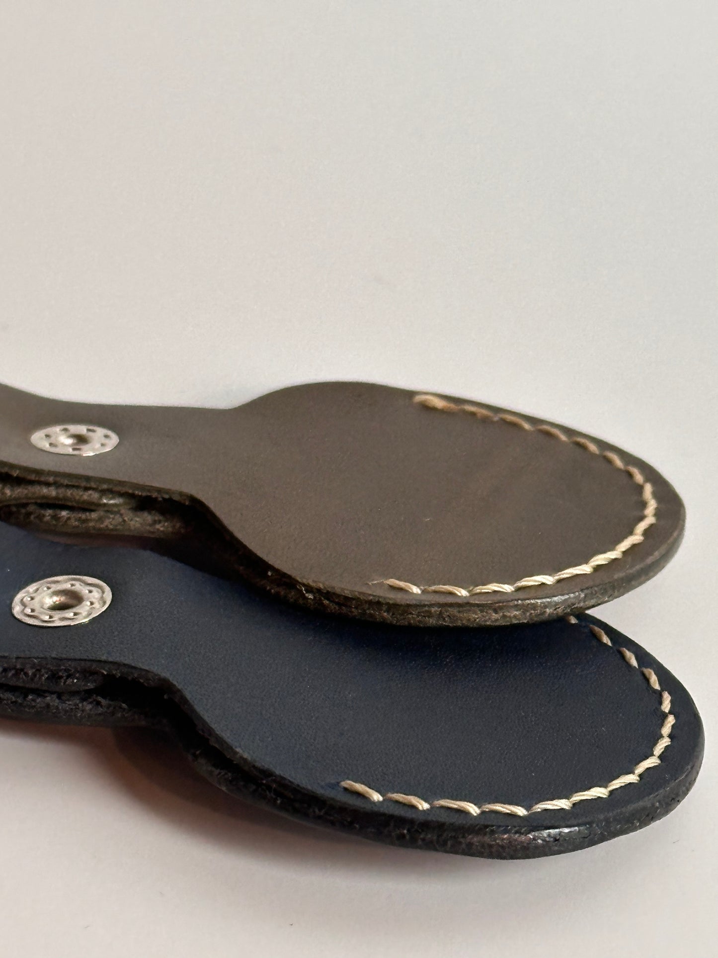 Smart Airtag Keychain