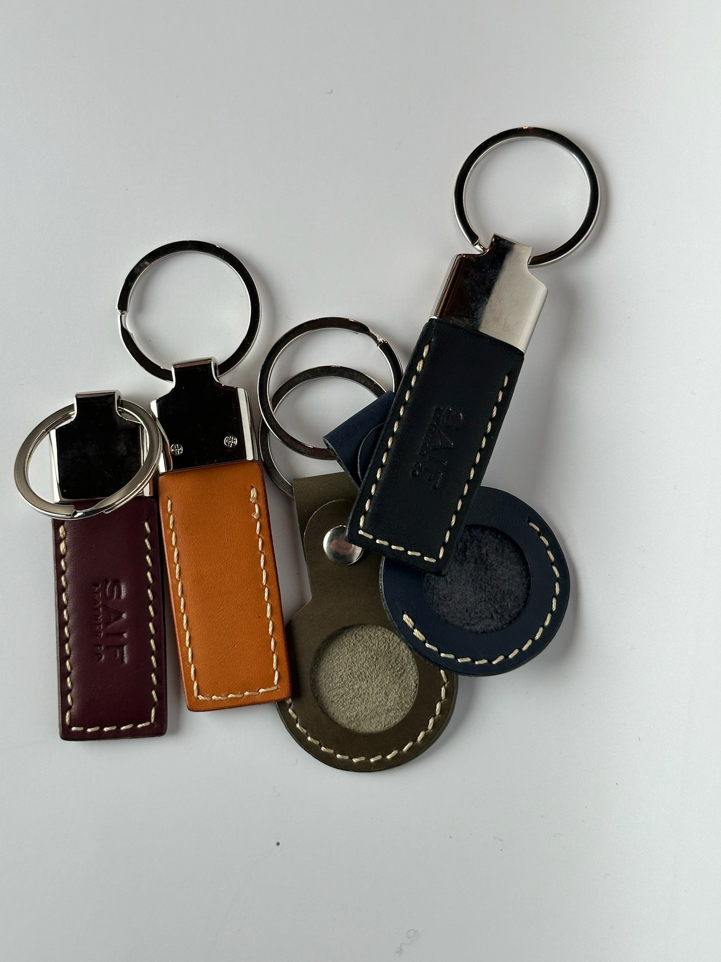 Smart Airtag Keychain