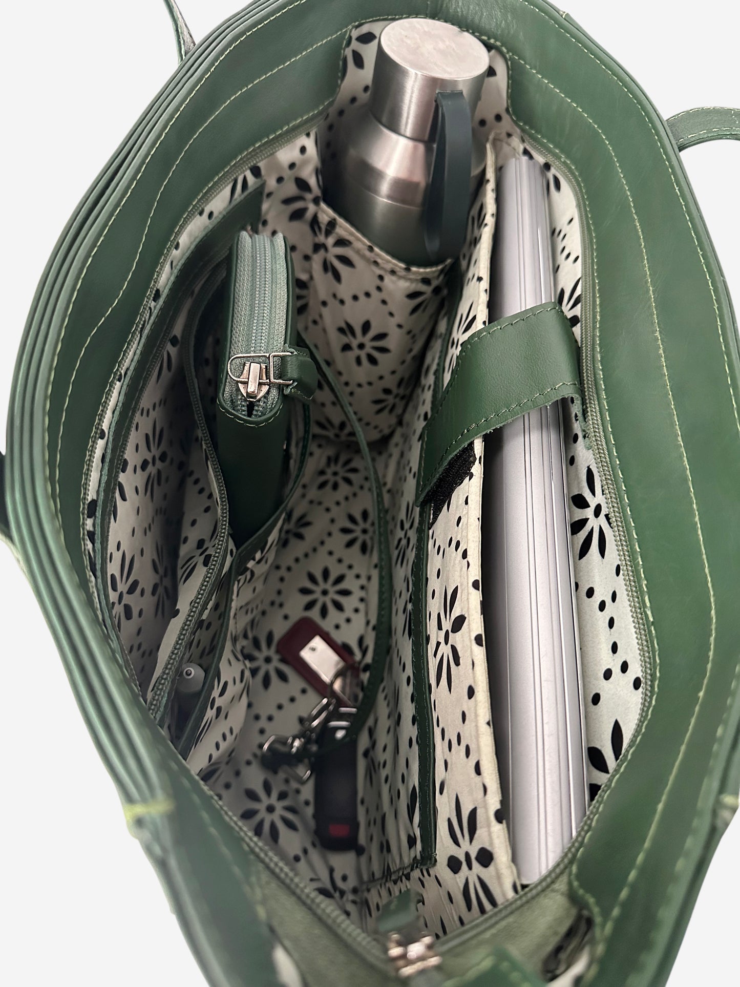 The Classic Leather Tote Bag
