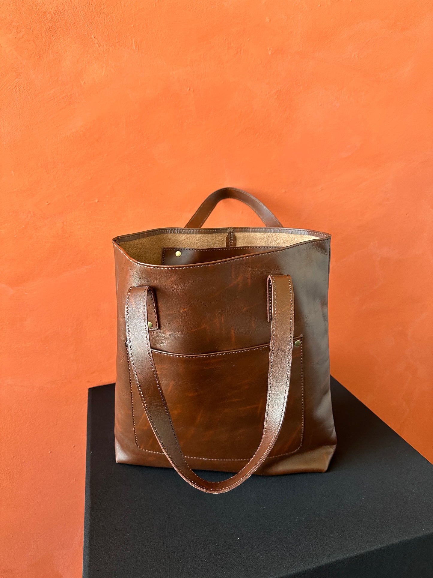 Daily Leather Tote